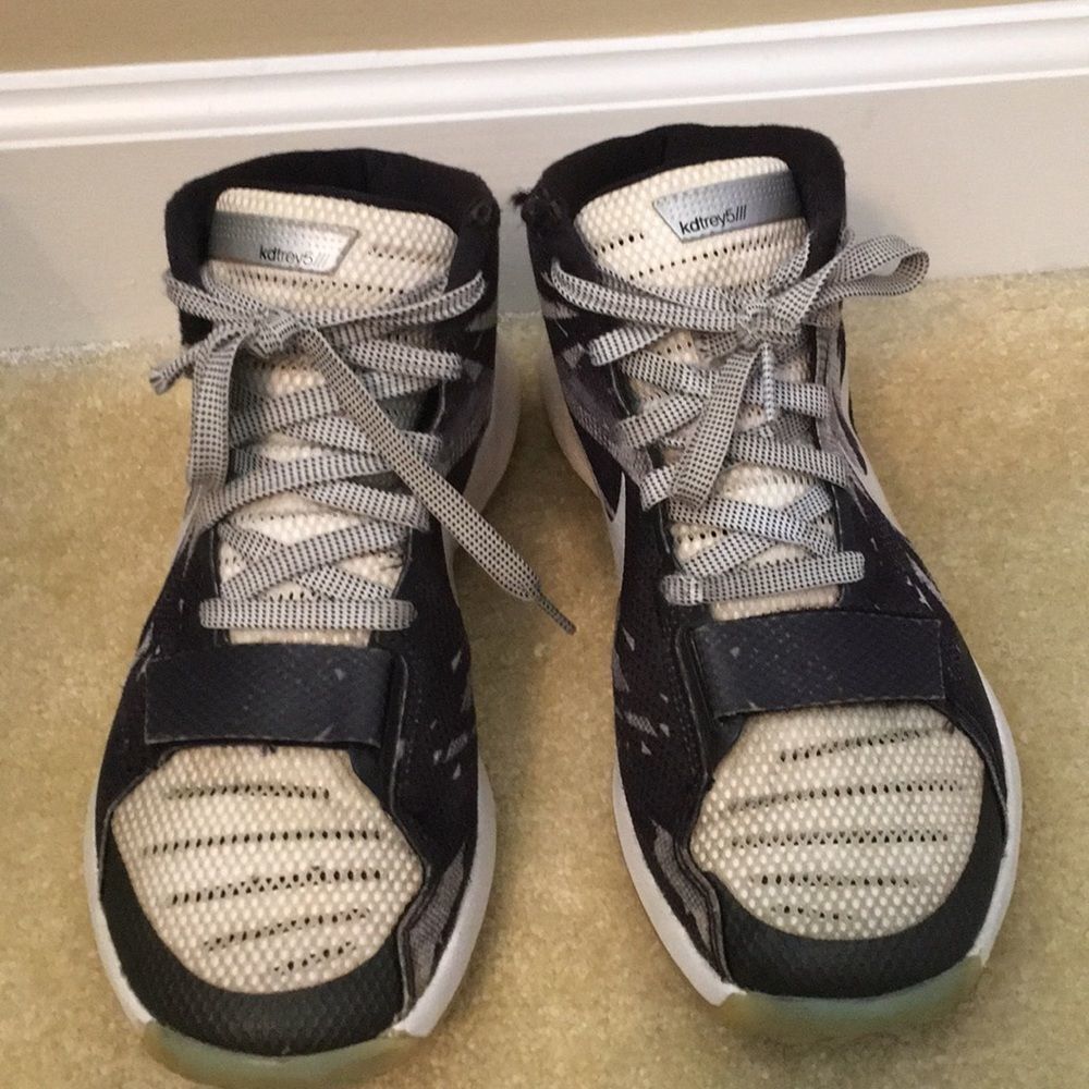 KDtrey5 baseball shoes